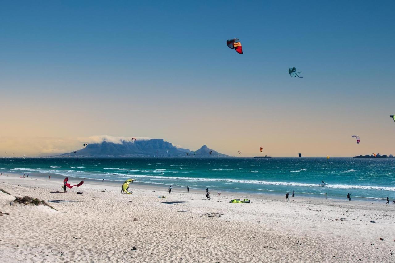 103 Lacabina Bloubergstrand Exterior photo